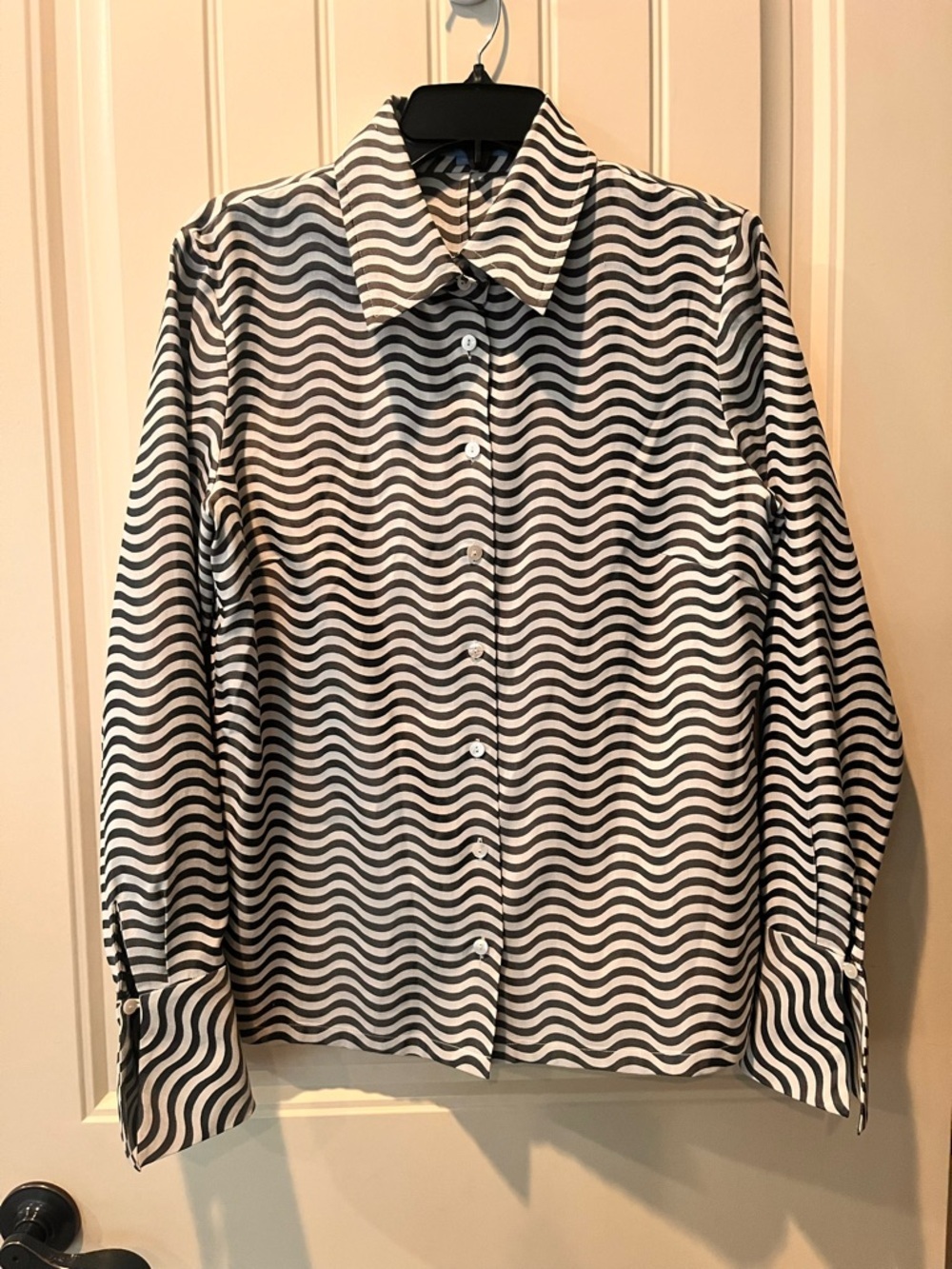 J. McLaughlin Wave-Print Button-Down Shirt Size 10 Gorgeous Quality PC Chic Rich
